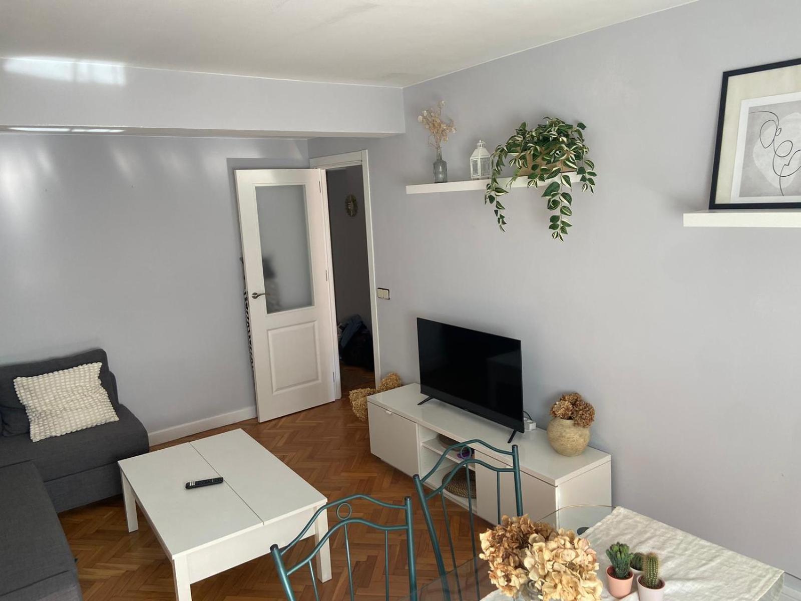 Aroel Apartment *